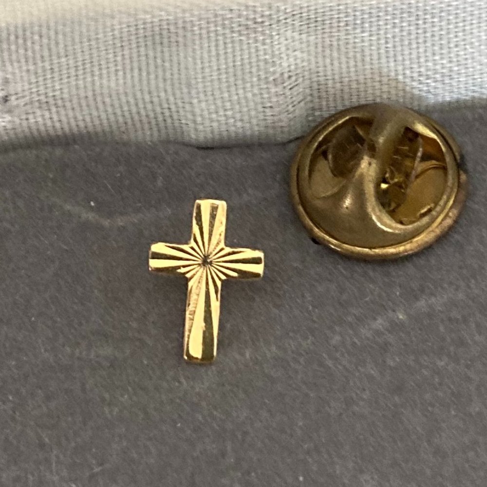Holy Communion Lapel Pins Chalice Cross Vintage - Picture 6 of 14